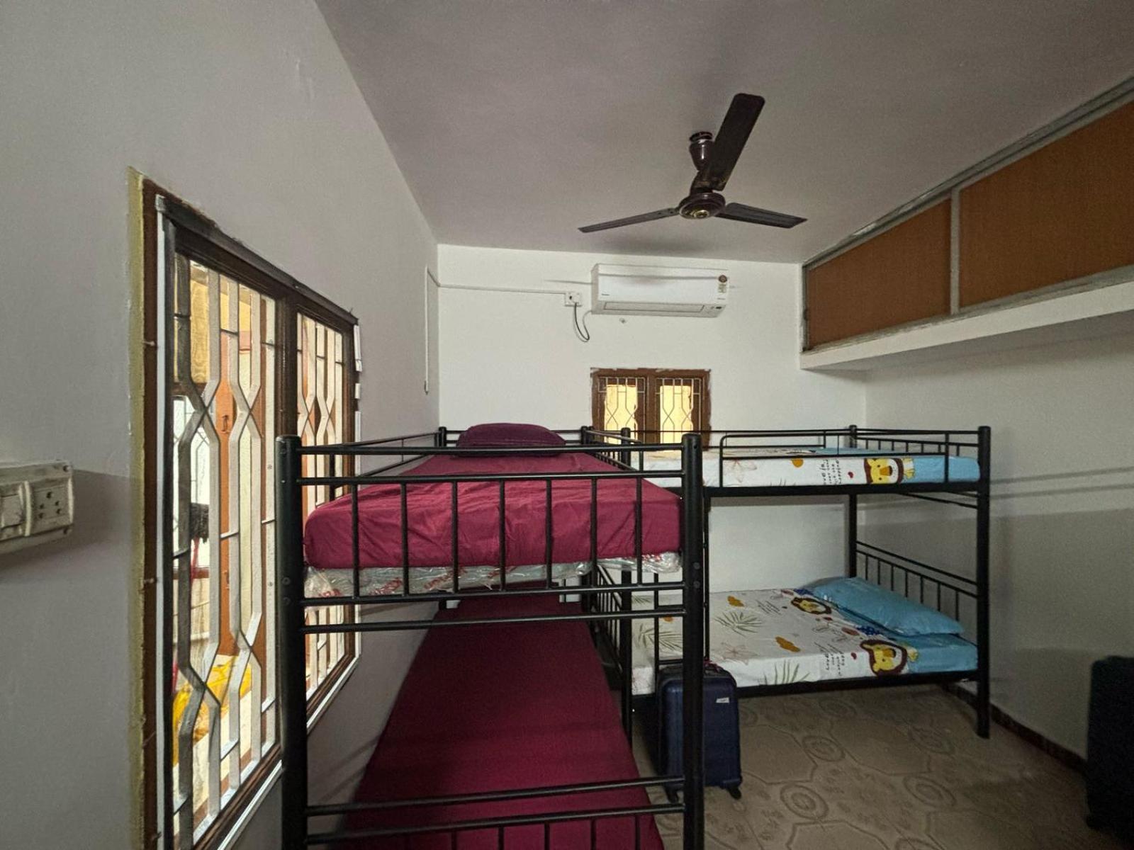 Hostel Madras Esterno foto